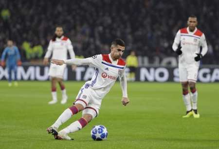 居西部第三 居西部第三