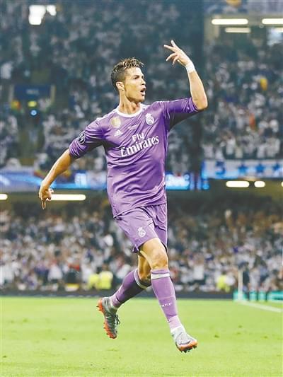 球迷们回味 球迷们回味